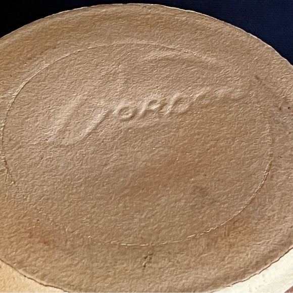 Gordon SW Pottery Planter - Picture 9 of 13